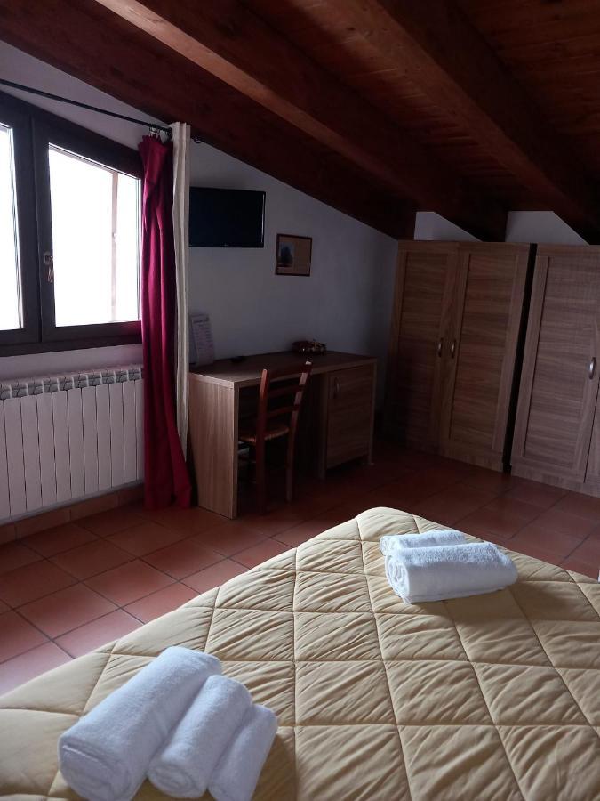 Agriturismo L'Ulivo Padula Εξωτερικό φωτογραφία