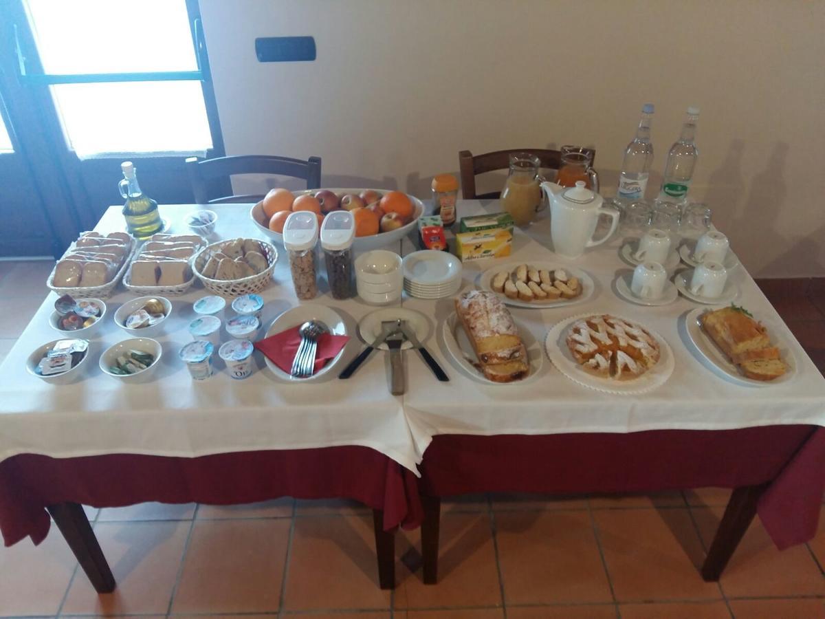 Agriturismo L'Ulivo Padula Εξωτερικό φωτογραφία