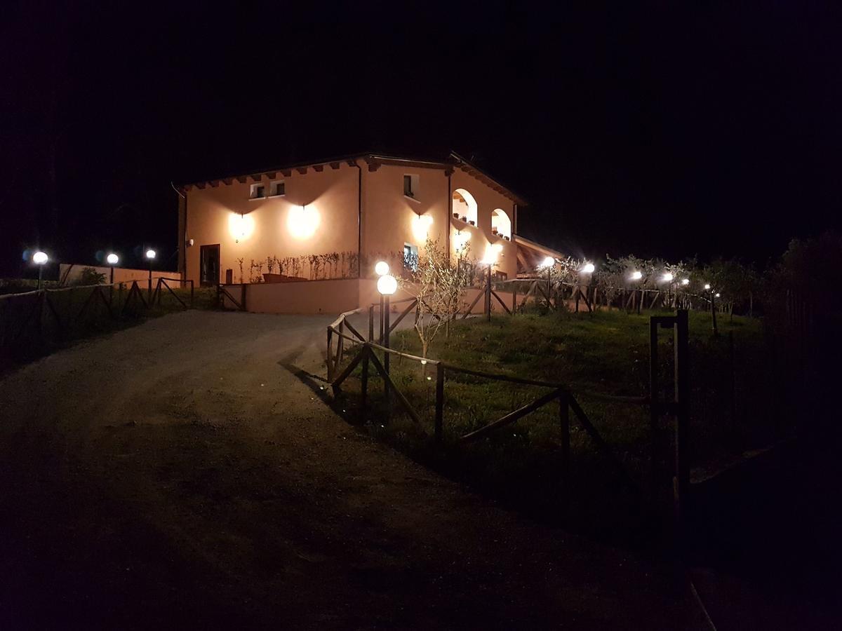 Agriturismo L'Ulivo Padula Εξωτερικό φωτογραφία